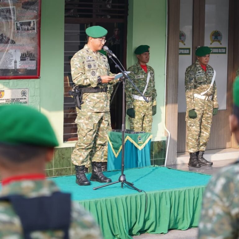 Dandim 0808/Blitar Ajak Prajurit Tingkatkan Semangat Gotong Royong pada Harkitnas