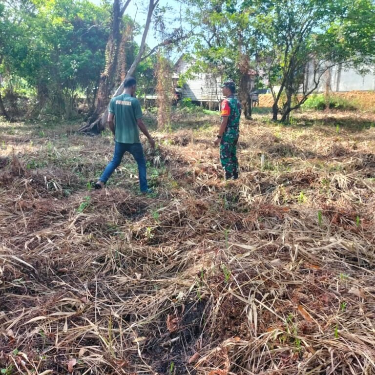 Babinsa Panga Intensifkan Komsos Cegah Karhutla, Imbau Warga Tak Buka Lahan dengan Cara Membakar