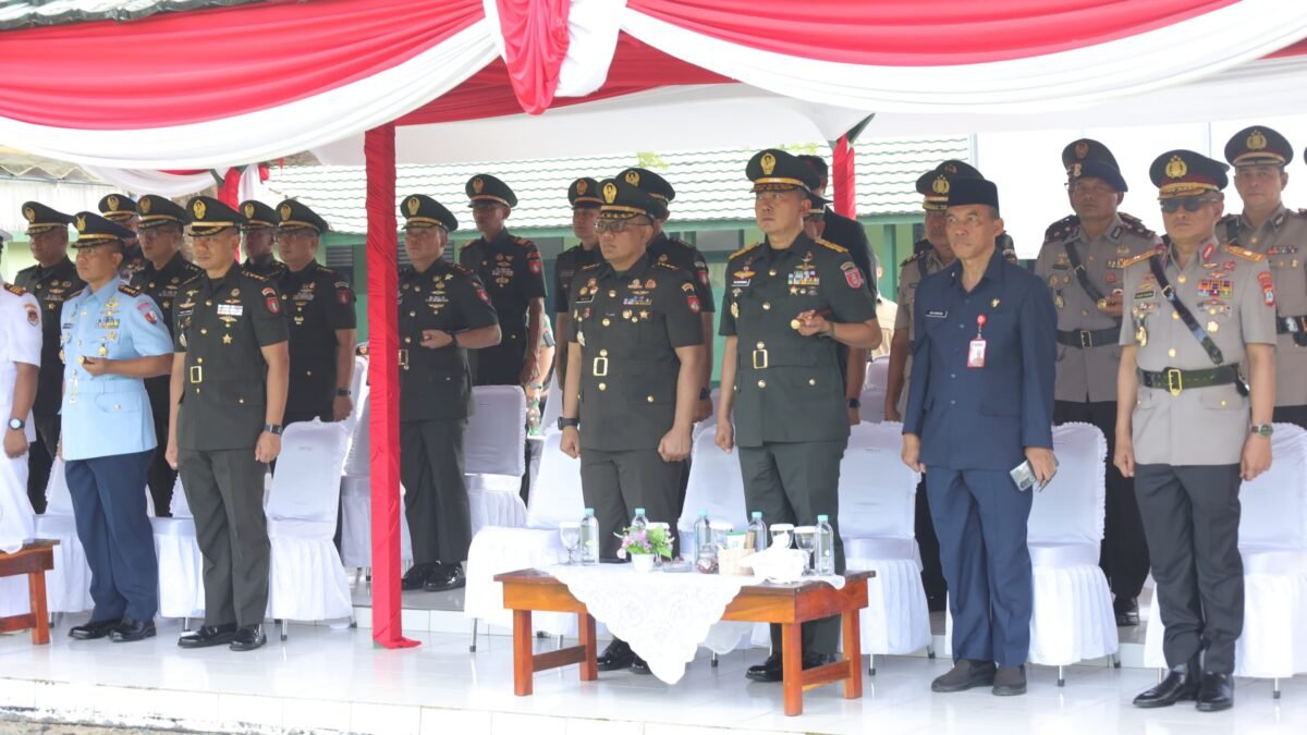Penutupan Dikmata TNI AD di Kalimantan Selatan Cetak Prajurit Tangguh dan Humanis