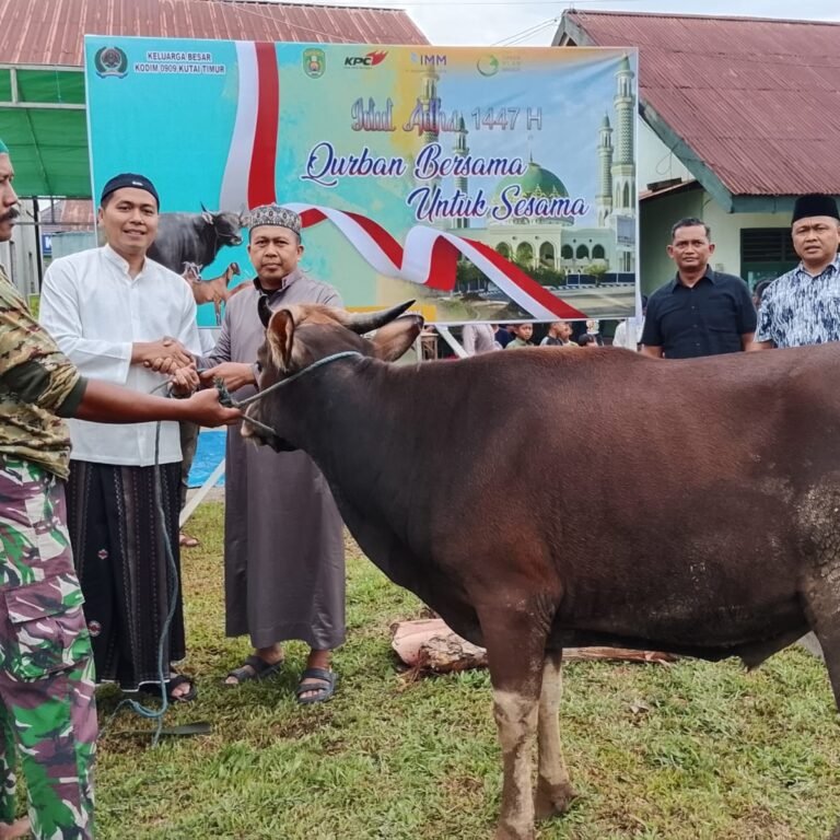 Semangat Berbagi, Kodim 0909/Kutai Timur Gelar Pemotongan Hewan Kurban di Makoramil Sangatta