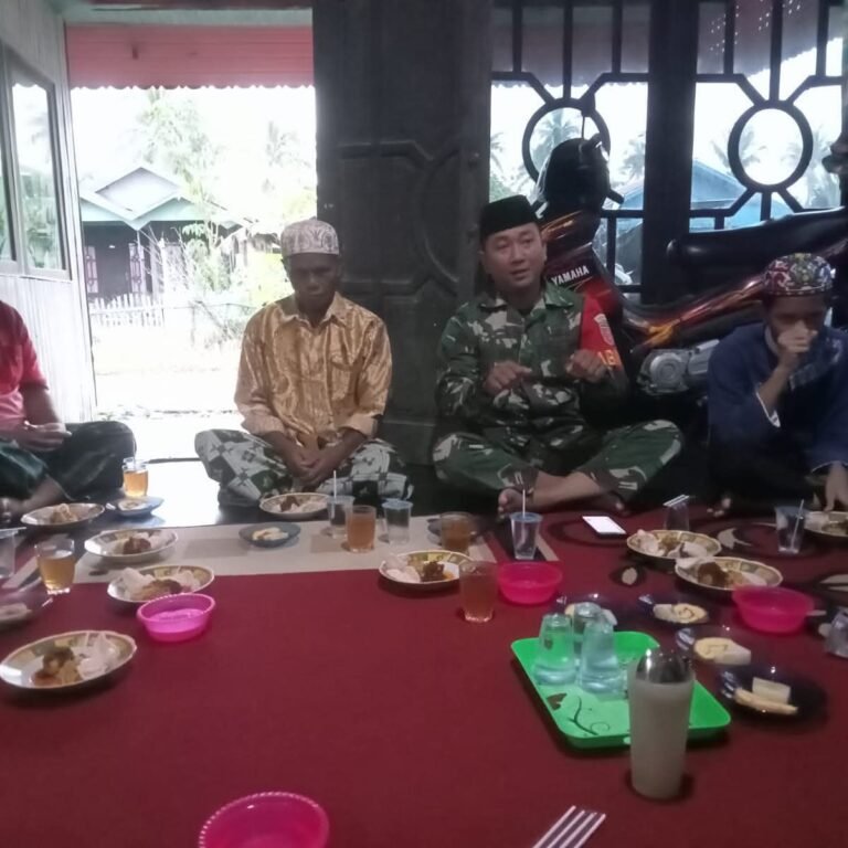 Hadir di Tengah Warga, Babinsa Koramil 1005-06/Belawang Perkuat Sinergi TNI dan Pemerintah Daerah