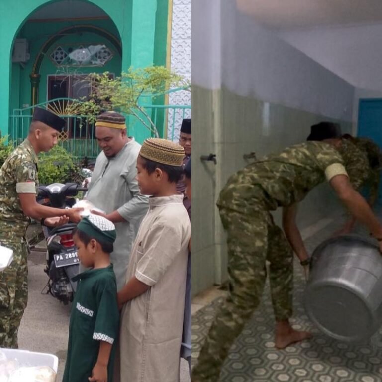 Yonif TP 859/RBK Tebar Kepedulian Sosial Melalui Kegiatan Jumat Berkah