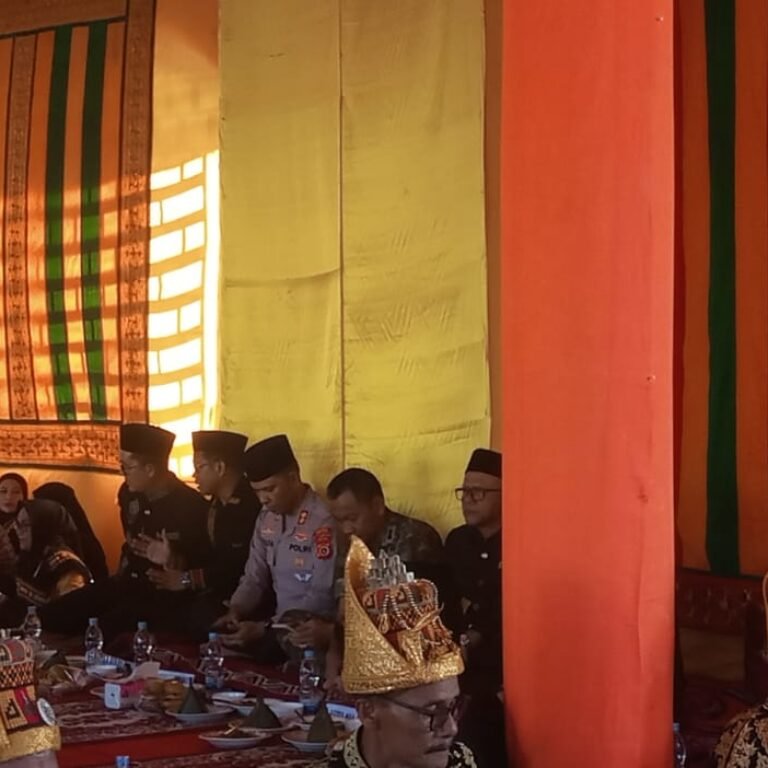 Dandim 0114/Aceh Jaya Hadiri Upacara Adat Peumeunap dan Seumuleung Radja, Perkuat Pelestarian Warisan Budaya Aceh