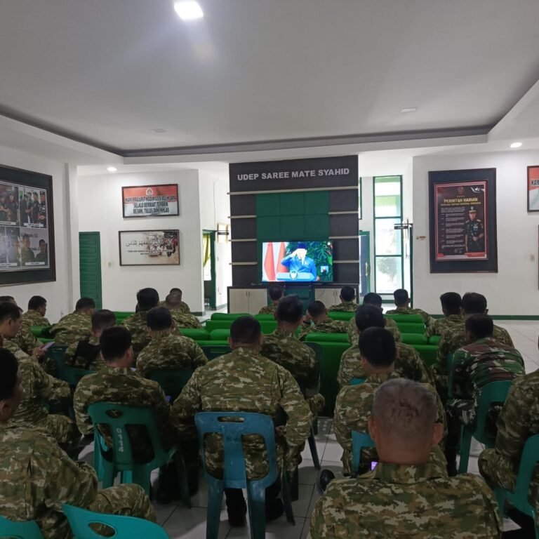 Peringati Hari Pancasila, Kodim 0114/Aceh Jaya Gelar Nobar Pidato Presiden Bersama Prajurit