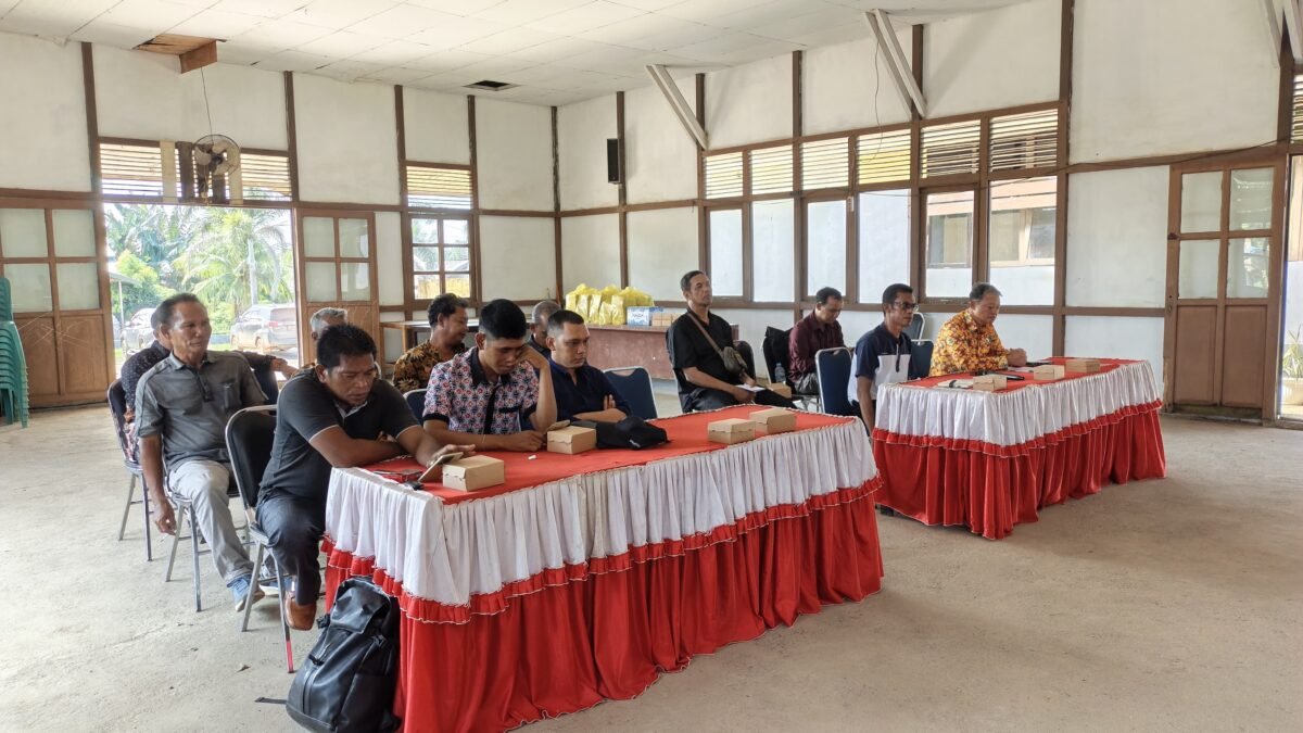 Bahas Pengelolaan Lahan PKH, Babinsa Manis Mata Hadiri Sosialisasi Bersama PT. BTP