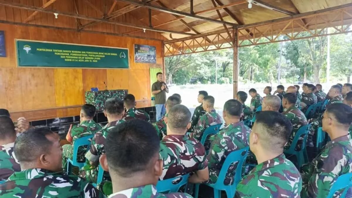 Cegah Penyalahgunaan Narkoba, Prajurit Kodim Aceh Jaya Ikuti Penyuluhan dan Tes Urine