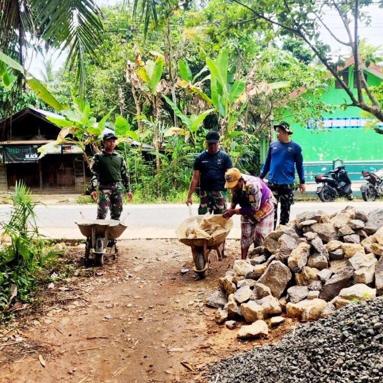 Program Prioritas Presiden Direalisasikan, Kodim 1003/HSS Bangun Jembatan Garuda