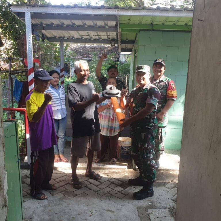 Dukung Program Kesehatan Masyarakat, TNI Perbaiki Sarana Sanitasi di Kota Malang