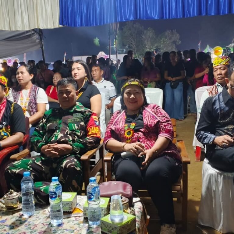 Pj. Danramil Simpang Hulu Hadiri Penutupan Pekan Gawai Dayak (PGD) ke-12 di Simpang Dua