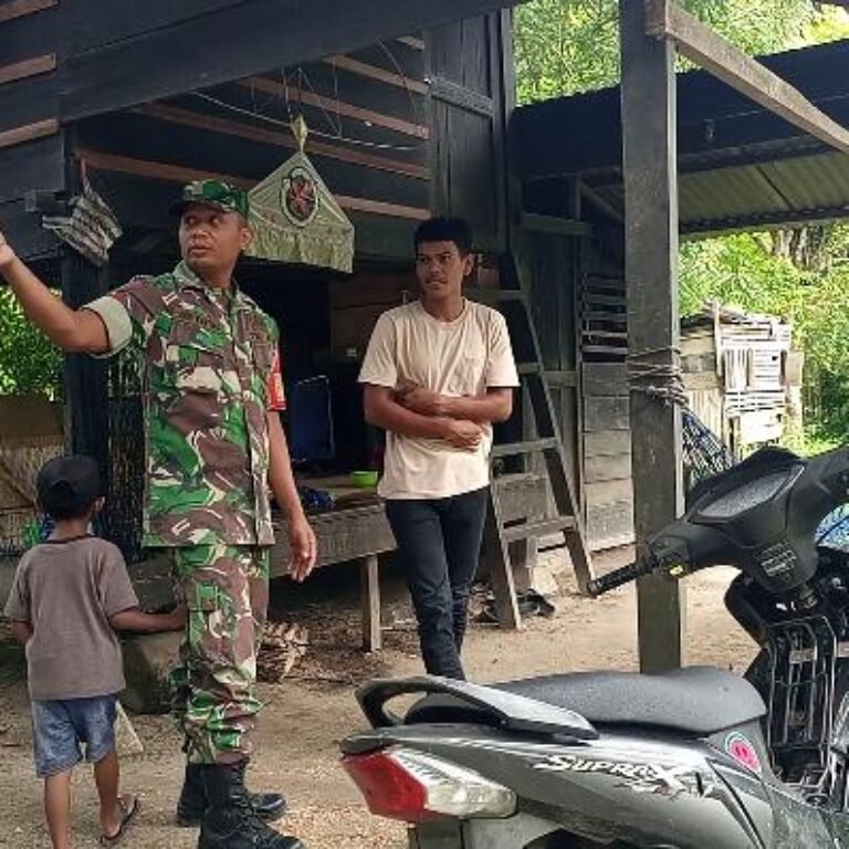 Pererat Silaturahmi dengan Warga, Babinsa Jaya Dorong Sinergi untuk Keamanan dan Pembangunan Desa