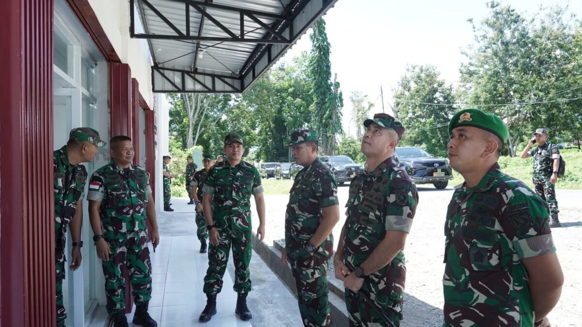 Kunjungan Kasdam XV/Pattimura dan Danrem 152/Baabullah ke Halmahera Selatan