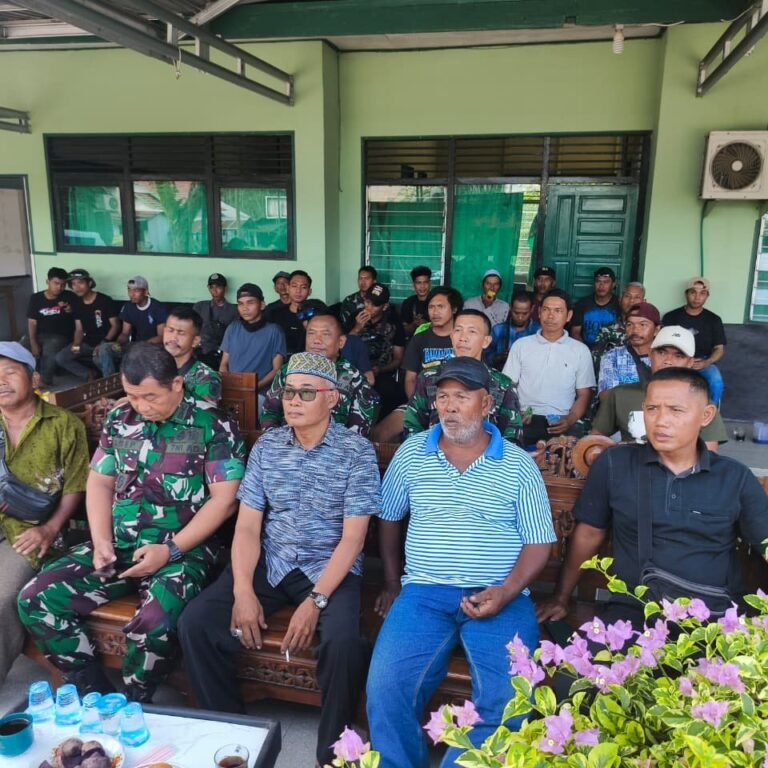 Nobar Piala Dunia 2026 Dilaksanakan Koramil 1010-03/Tapin Selatan di Rumintin, Komsos Dimanfaatkan Perkuat Soliditas Komunitas