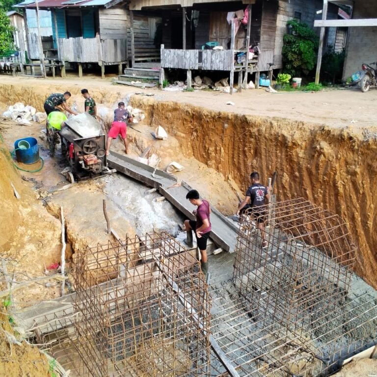 Kodim 1203/Ketapang Dorong Pembangunan Infrastruktur di Wilayah Pelosok