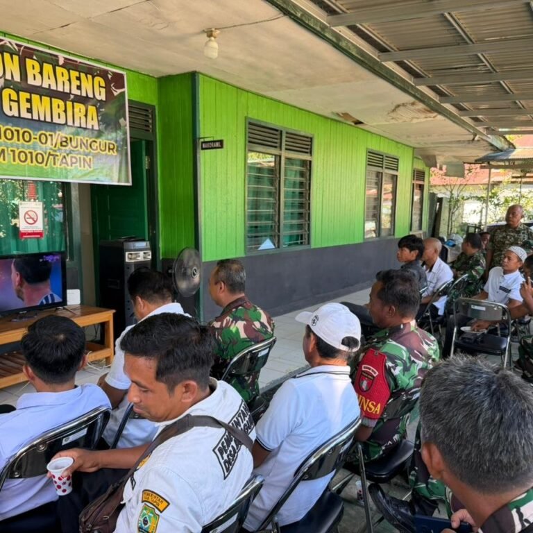 Danramil 1010-01/Bungur Hadiri Nobar Piala Dunia 2026