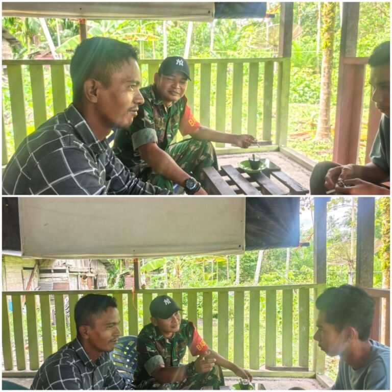 Babinsa Koramil 06/Teluk Dalam Perkuat Sinergi TNI dan Masyarakat Melalui Komsos