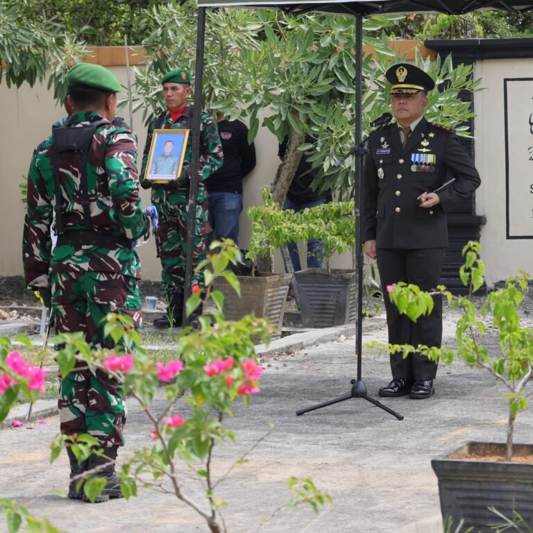 Upacara Militer Iringi Kepergian Koptu Slamet Riyanto, Prajurit Teladan Kodim Banjar