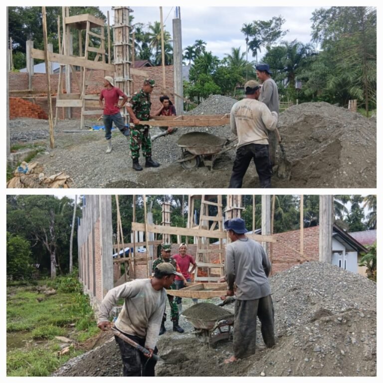 Babinsa Posramil 06/Bubon Turun Langsung Bantu Persiapan Cor Rumah Warga