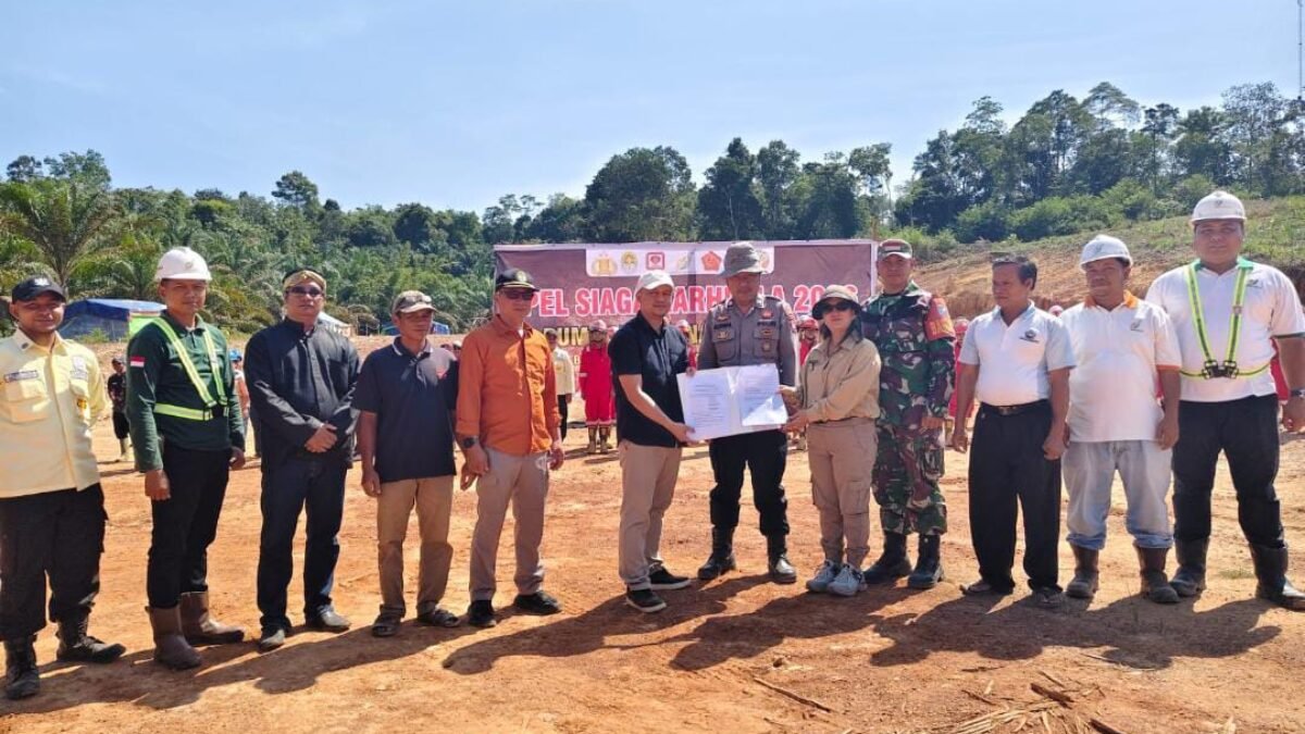 Antisipasi Kebakaran Hutan, Babinsa Simpang Hulu Hadiri Penandatanganan Kerja Sama Pengendalian Karhutla 2026