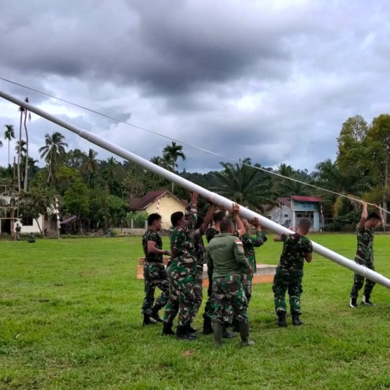 Gotong Royong Personel Kodim Warnai Persiapan Pembukaan TMMD Ke-129 Aceh Jaya