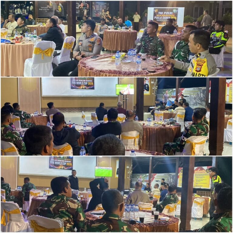 Nonton Bareng Piala Dunia Jadi Ajang Kebersamaan TNI, Polri, dan Masyarakat Simeulue