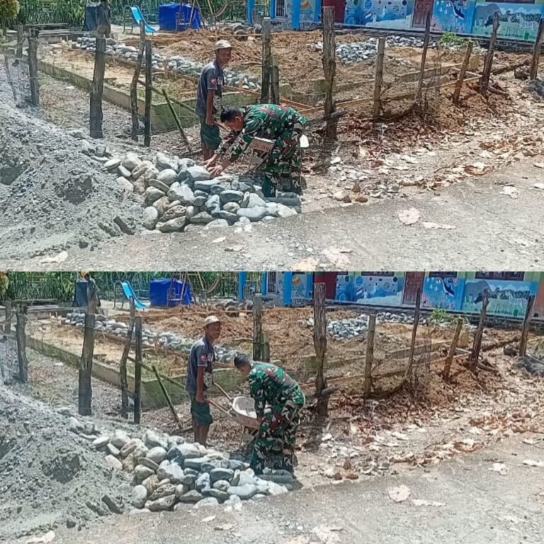 Babinsa Aceh Barat dan Warga Kompak Bangun Gedung TK di Desa Meunuang Kinco