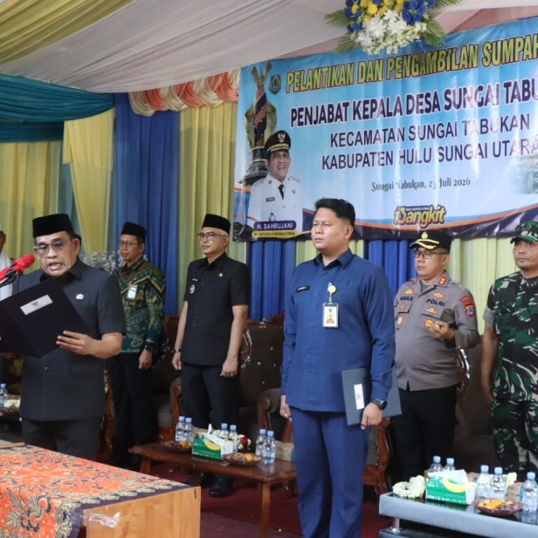 Kodim 1001/HSU-BLG Hadir Pastikan Kelancaran Pelantikan Penjabat Kepala Desa