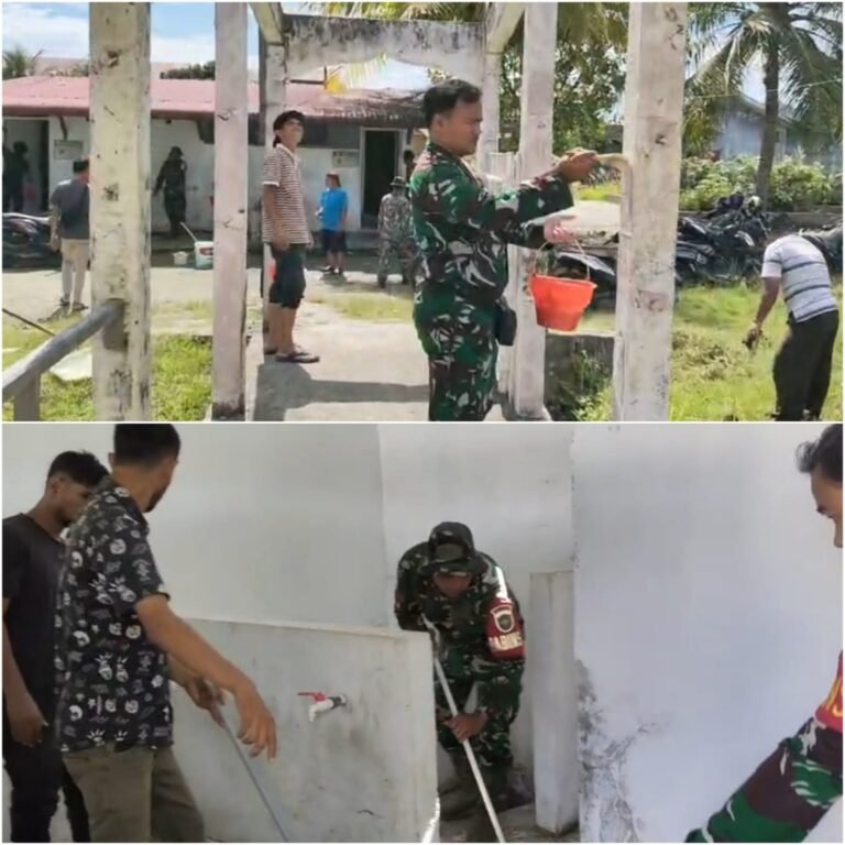 Babinsa Posramil Teupah Barat Ajak Warga Simeulue Wujudkan Lingkungan Masjid Bersih