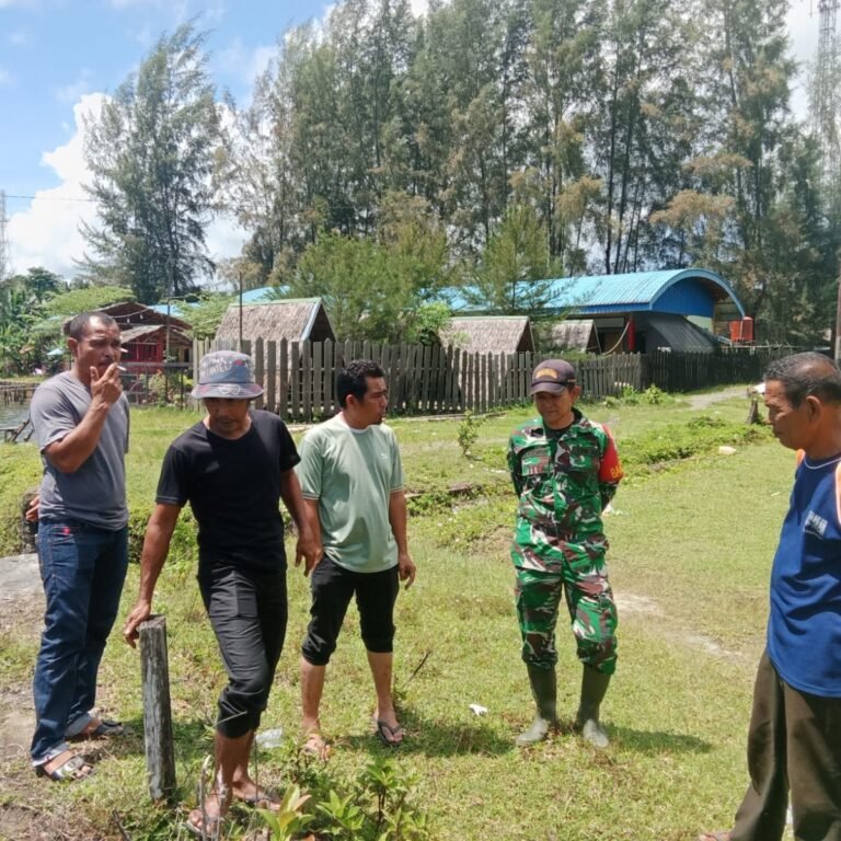 Komsos Babinsa Bersama Nelayan Simeulue Perkuat Keselamatan Melaut dan Pelestarian Ekosistem