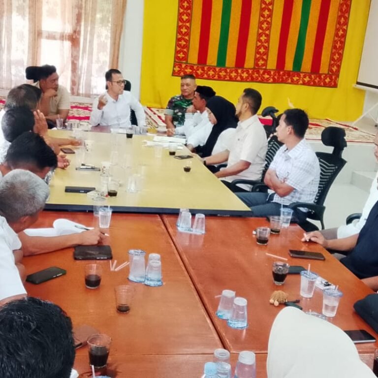 Danposramil Pasie Raya Hadiri Rapat Koordinasi Persiapan Pilciksung Bersama Unsur Muspika