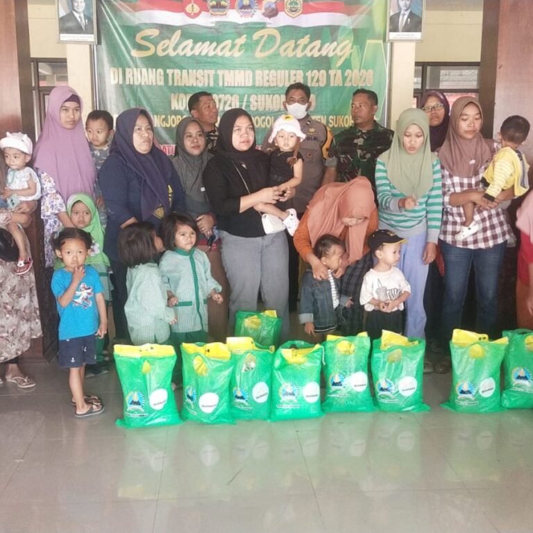 Keluarga Jadi Garda Terdepan Cegah Stunting Melalui Sosialisasi TMMD