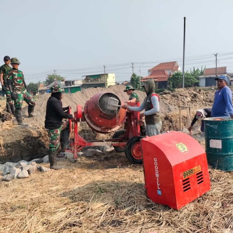 TMMD ke-129: Talud Parangjoro Dibangun dengan Semangat Gotong Royong
