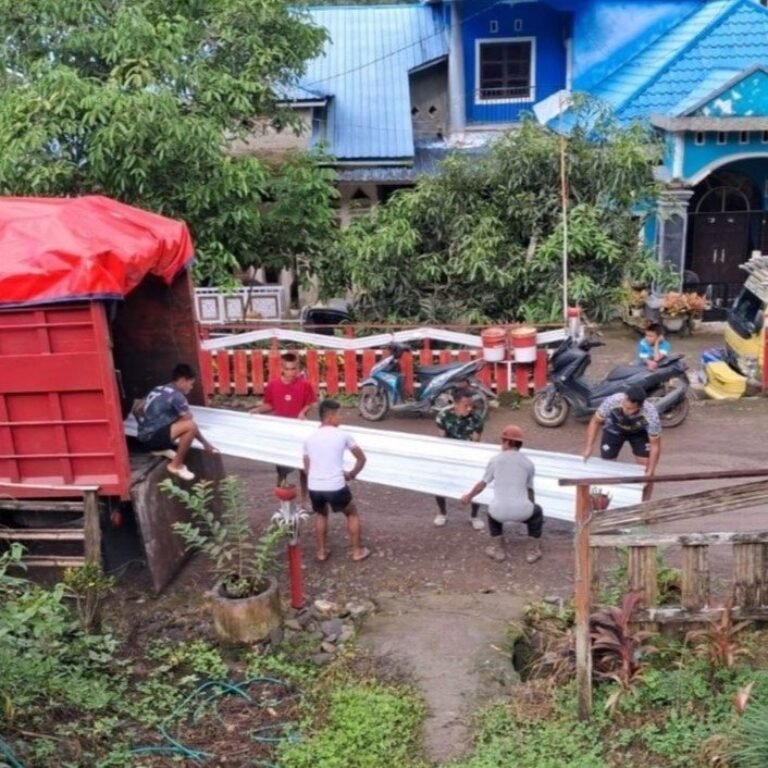 Program TMMD Ke-129 Kodim 1407/Bone Fokus Pengangkutan Material untuk Rumah Warga Dusun Langi