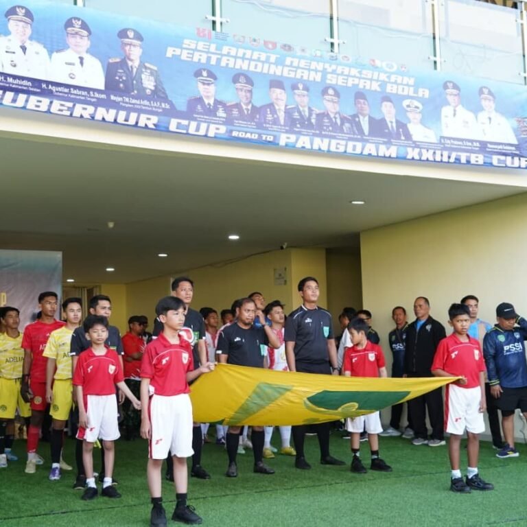 Sepak Bola Sarana Pemersatu Bangsa, Pangdam XXII/Tambun Bungai Buka Turnamen Gubernur Cup