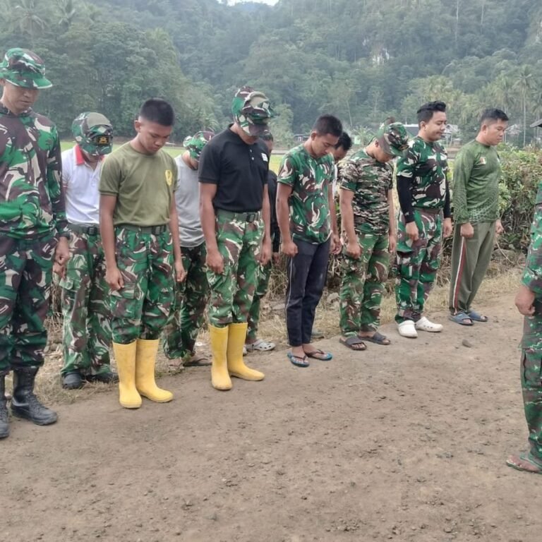 Atap Dapur Dibangun Ulang, Langkah Awal Rehabilitasi Rumah di Patukku
