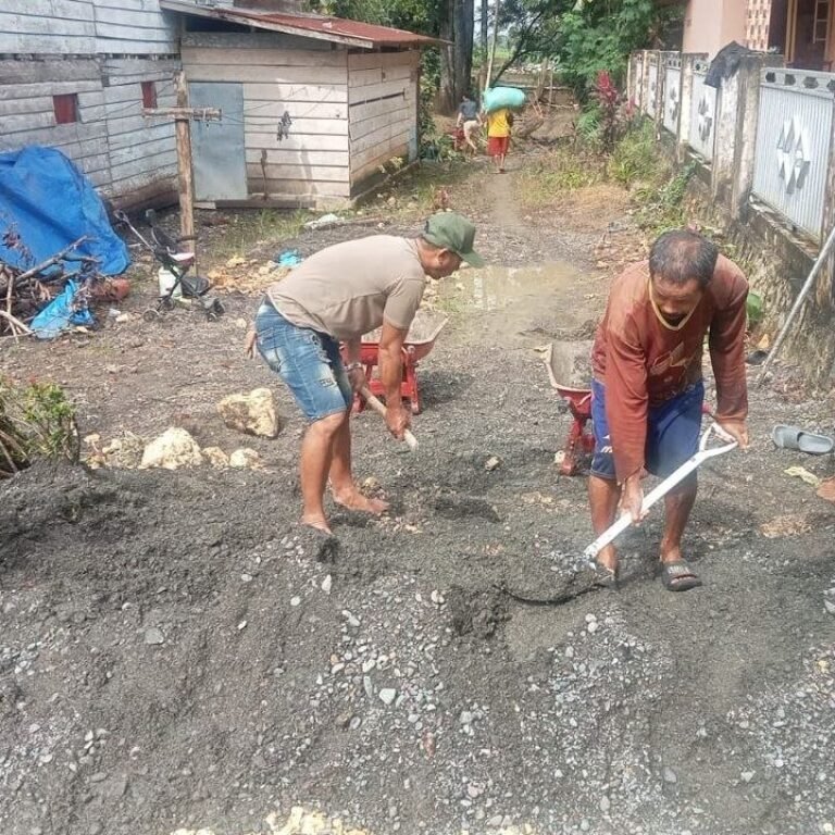 Desa Tadang Palie di Kecamatan Sibulue Jadi Lokasi Pengerjaan Pondasi Jembatan Gantung Sungai Lemo