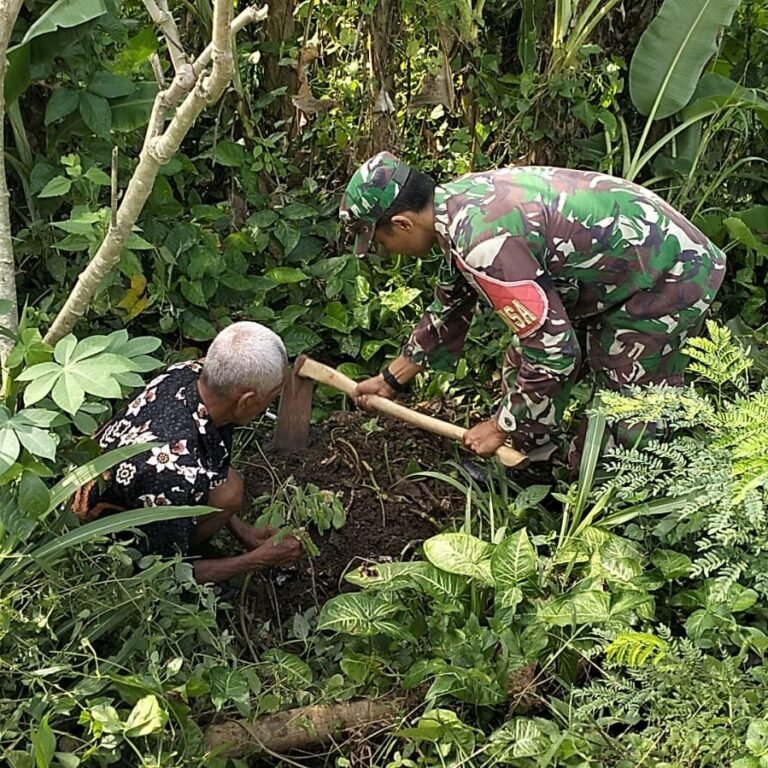 Program Karya Bakti Sasar Wilayah Binaan Aceh Jaya Untuk Perkuat Sinergi TNI dan Warga
