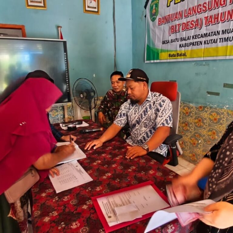 Jaga Daya Beli Warga, BLT-DD 2026 Disalurkan di Desa Batu Balai dengan Pendampingan Babinsa Muara Bengkal