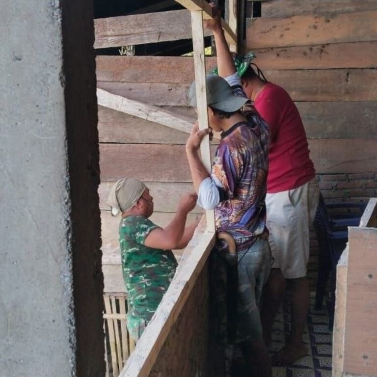 Pembangunan Rumah di Desa Patukku Kecamatan Bontocani Dilakukan Satgas TMMD