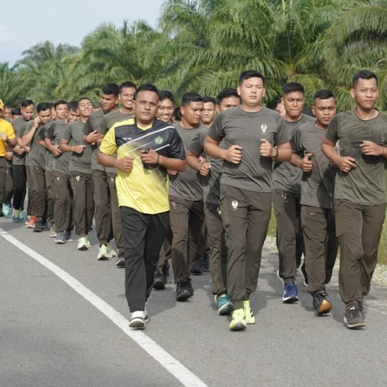 Korem 012/TU Selenggarakan Olahraga Bersama Bagi Seluruh Prajurit dan PNS di Aceh Barat