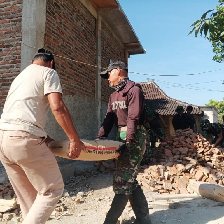 Percepatan Rehabilitasi Masjid Al Mubarok di Kecamatan Grogol Lewat Kerja Sama Satgas dan Warga