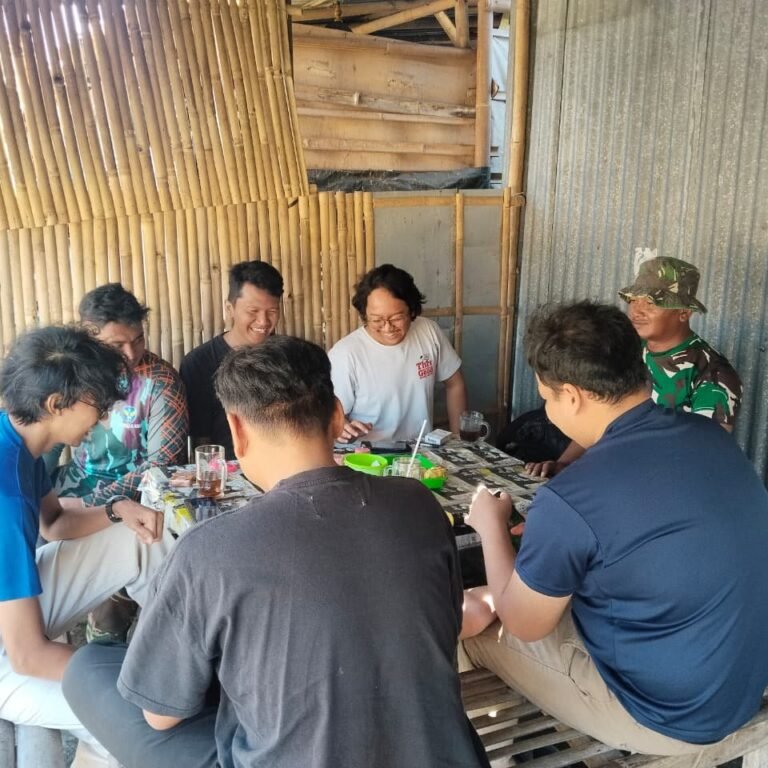 Interaksi Satgas TMMD di Desa Parangjoro Kecamatan Grogol Kabupaten Sukoharjo