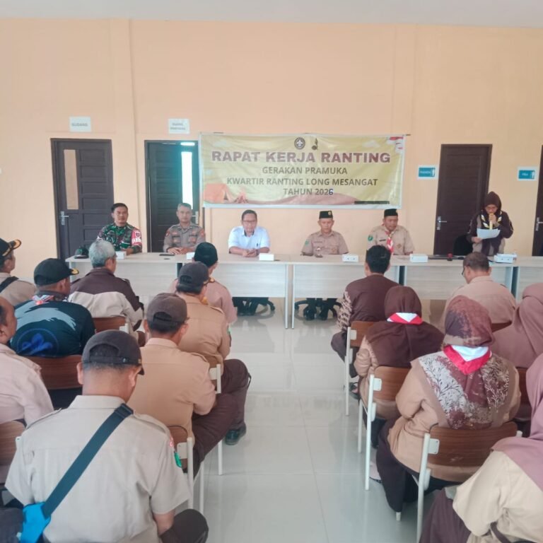Rapat Kerja Ranting Pramuka Long Mesangat 2026 Dihadiri Babinsa Koramil Muara Ancalong
