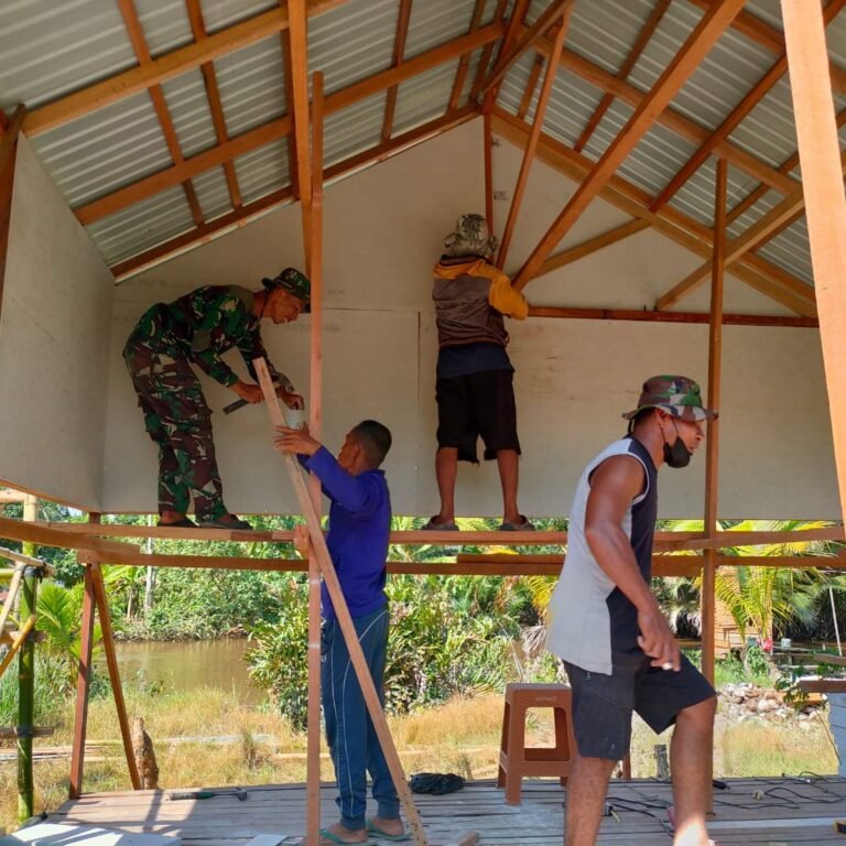 Desa Tamban Bangun Jadi Lokasi Rampungnya Pembangunan Pos Kamling TMMD Ke-129