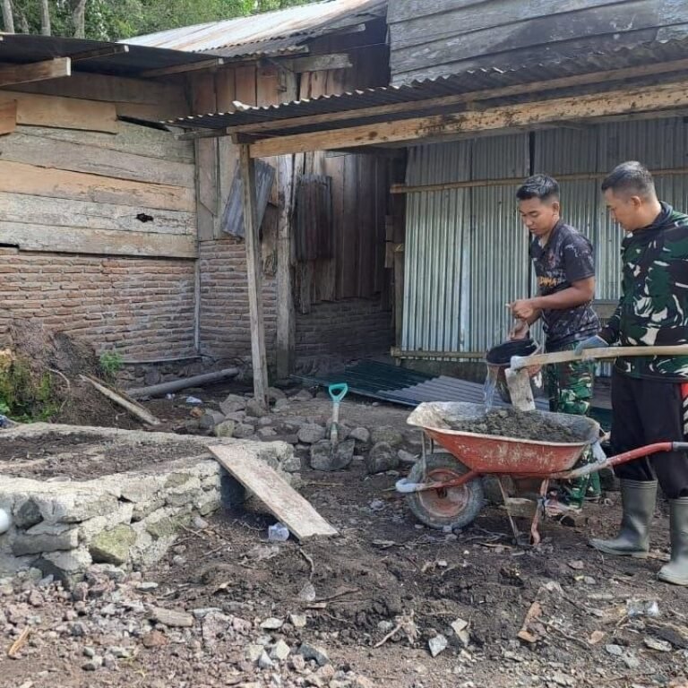Pembangunan MCK Umum Dekat Pasar Desa Langi Dilakukan Satgas TMMD Ke-129