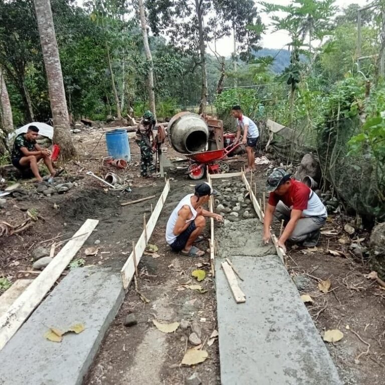 Rabat Beton TMMD Ke-129 Tingkatkan Akses ke Jembatan Gantung di Kecamatan Bontocani