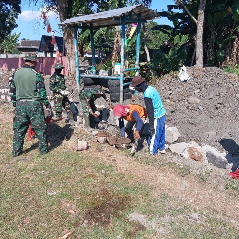TMMD Reguler ke-129: Pembangunan Talud Penahan Tanah di Desa Parangjoro oleh Kodim 0726/Sukoharjo