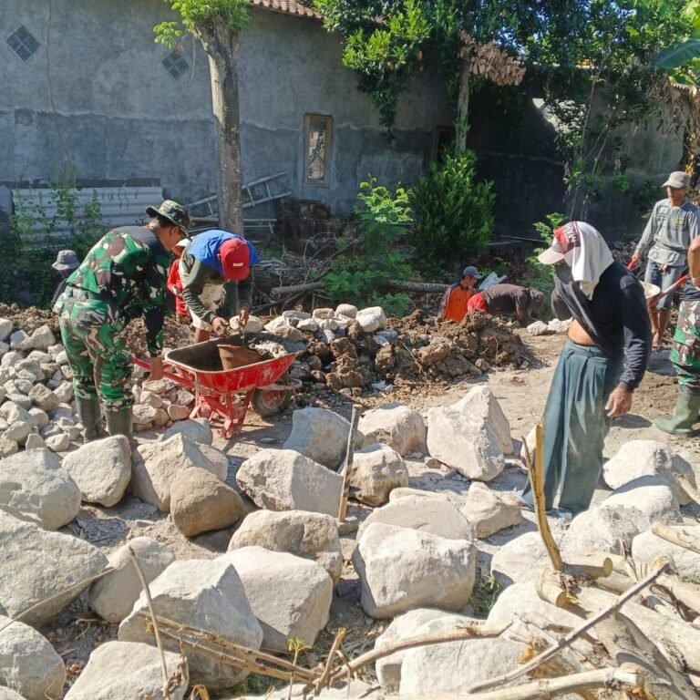 Solusi Pasokan Adukan Semen: Mesin Molen di Lokasi TMMD Sukoharjo