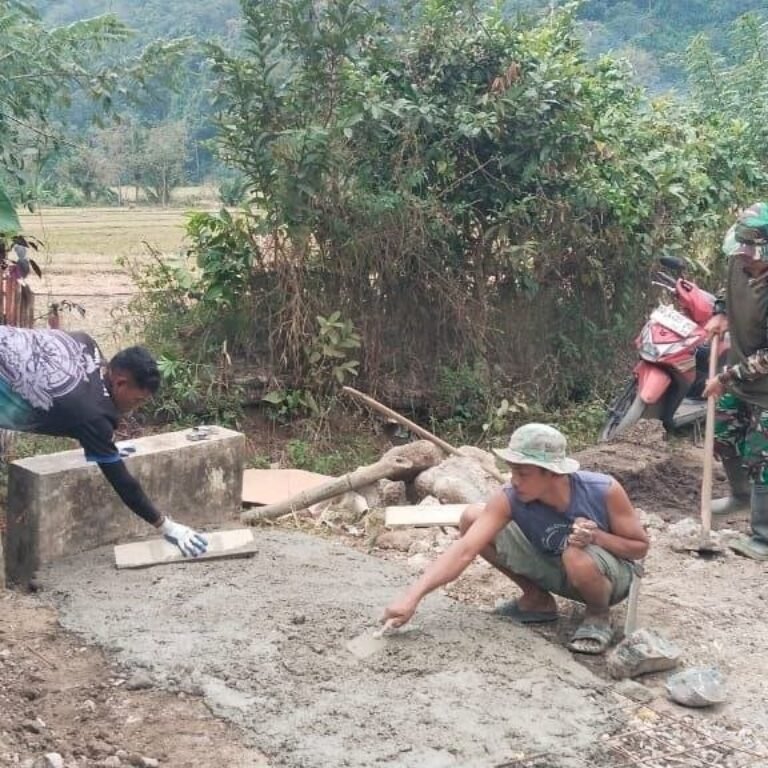 Satgas TMMD Ke-129 Kodim 1407/Bone Cor Dekker Titik 3 di Desa Erecinnong