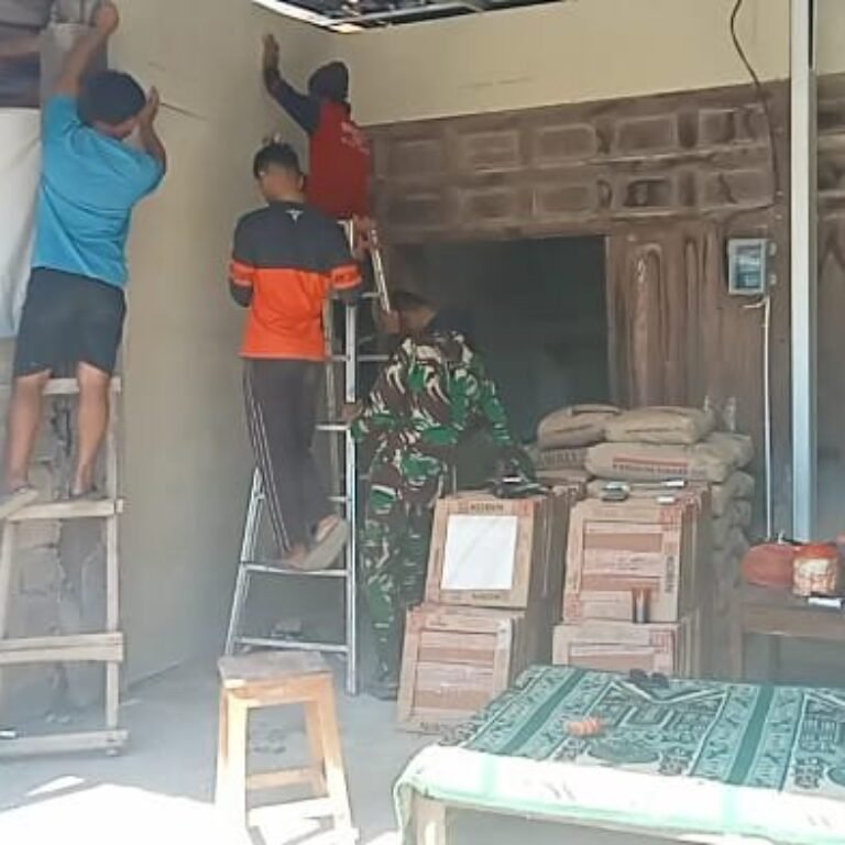 Kemanunggalan TNI-Rakyat Terwujud Lewat Renovasi RTLH Subani di Sukoharjo