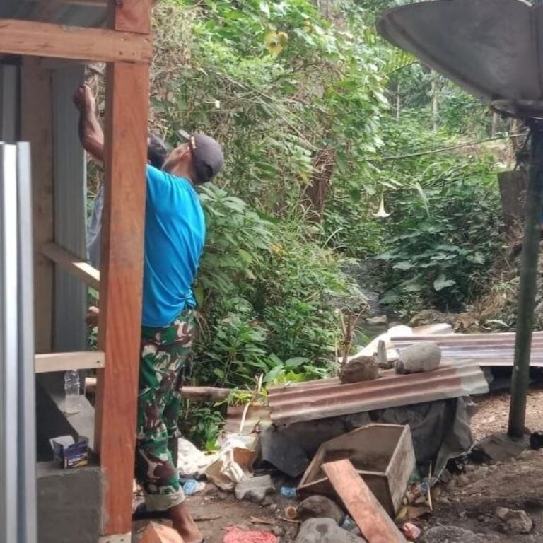 Satgas TMMD Percepat Pengerjaan Dinding MCK di Titik 3 Patukku